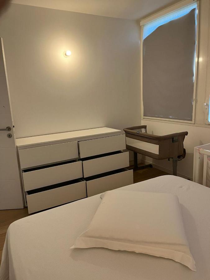 Apartment 2 Pieces A *